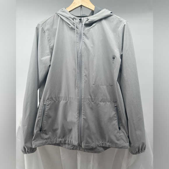 Vuori Outdoor Trainer Shell Jacket